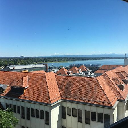 Liebevoll renoviertes Apartment mit Panoramablick Friedrichshafen Buitenkant foto